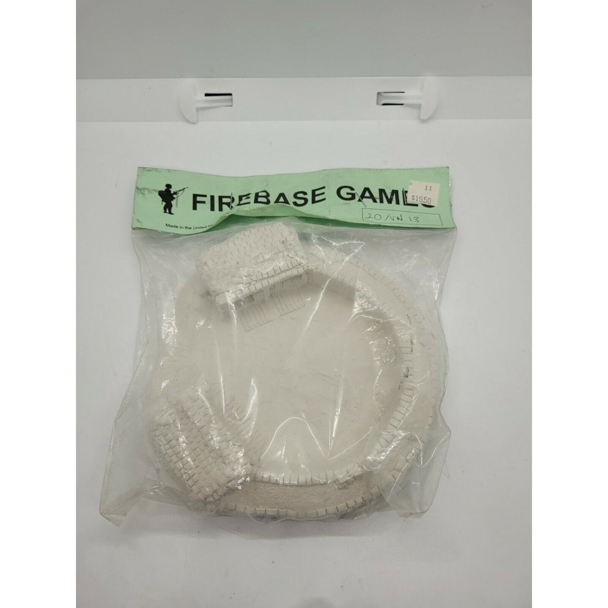 Firebase Games Large Round Sandbag Dugout 20/VN 13 For Miniature Wargaming