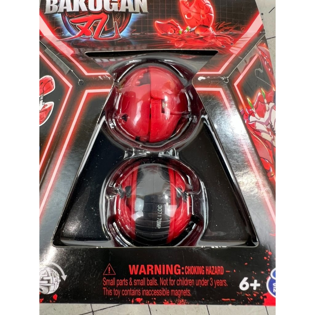 Bakugan Core Butterclaw Red Transforming Figure & Card Set Spin Master NOC New