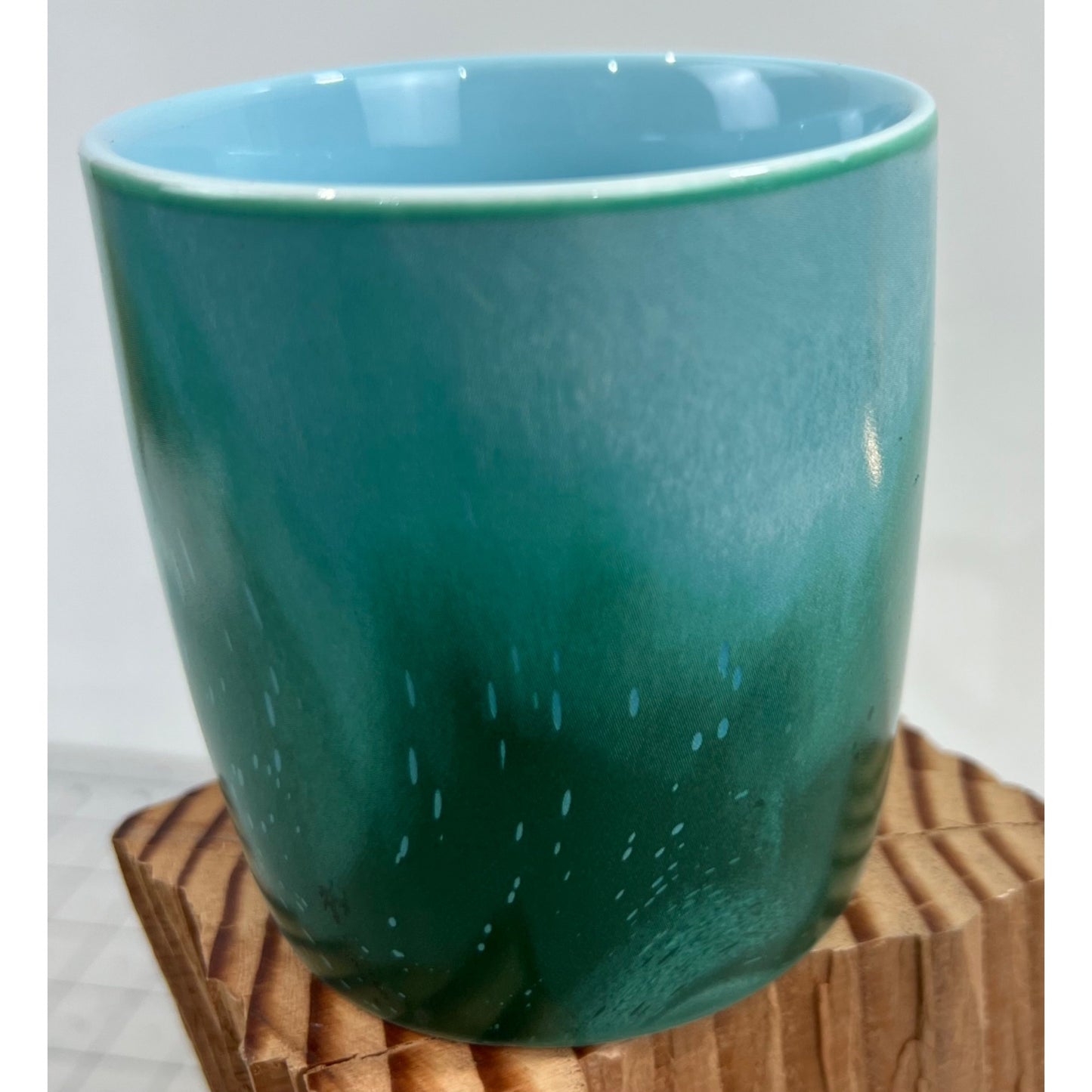 Starbucks Christmas 2024 Green Marbled Coffee Mug 11 Oz Red Handle ~~minty~~