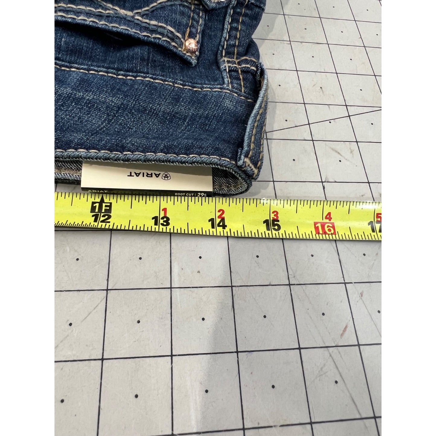 Ariat Women's 29S R.E.A.L. Perfect Rise Boot Cut Denim Jeans LITA  New