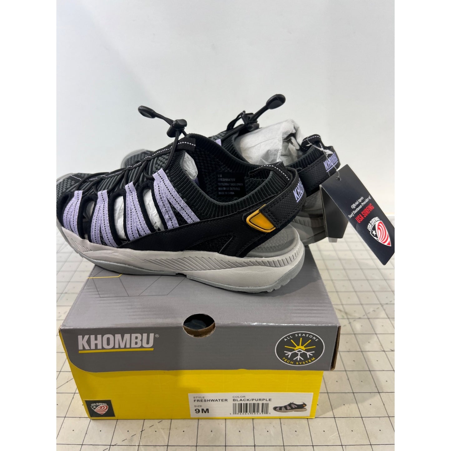 Khombu Freshwater Men's All-Season Water Shoes Black/Purple Size 9 New Sandal