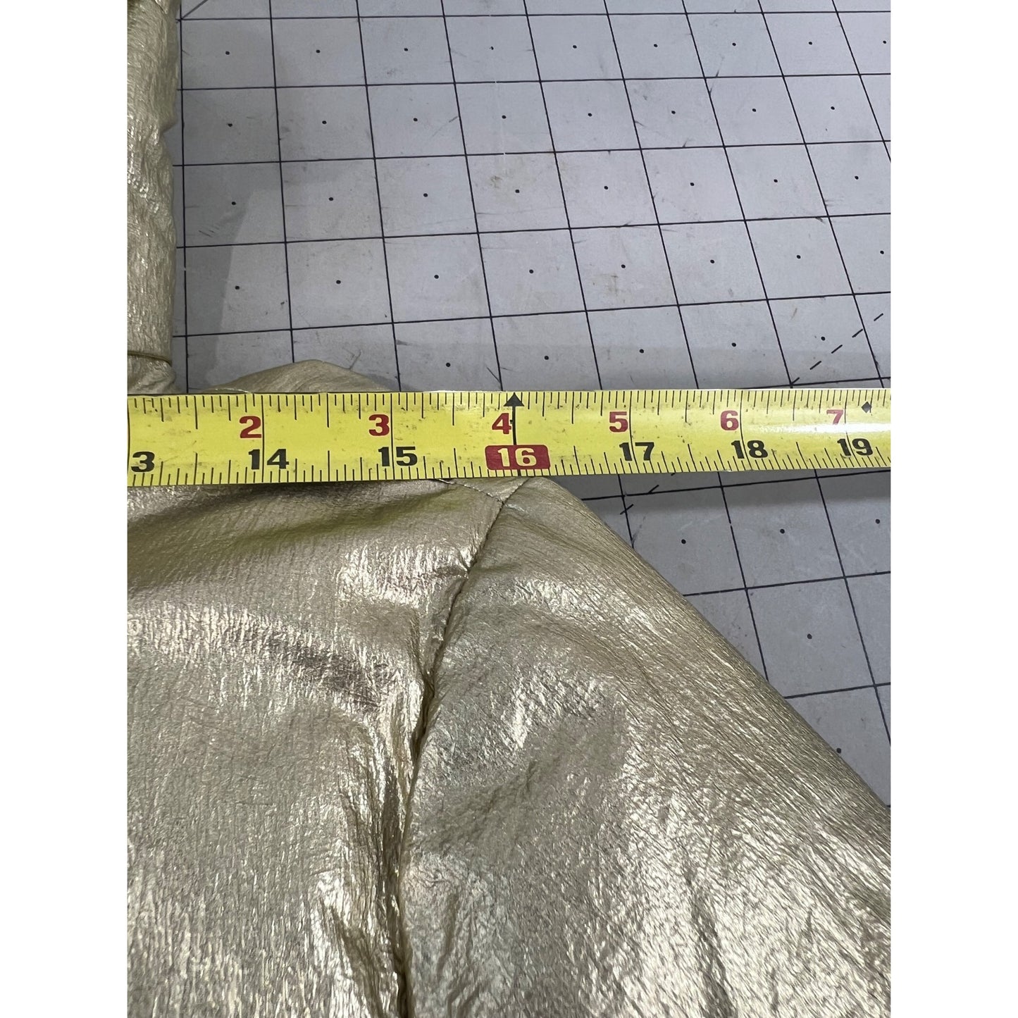 American Eagle Gold Metallic Puffer Jacket w/Hood Front Zip  Women’s Sz. M