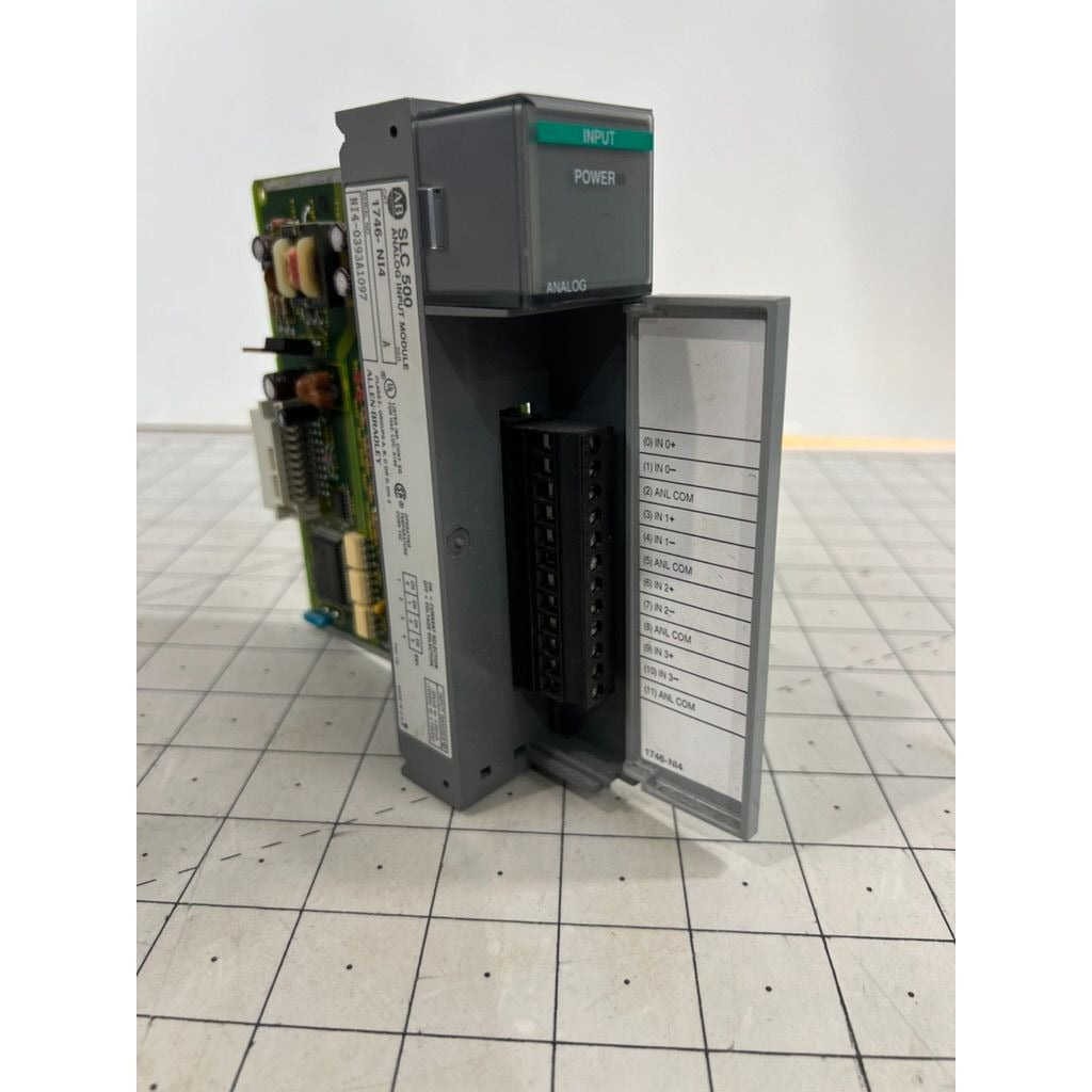 Allen-Bradley SLC 500 1746-NI4 Analog Input Module 4-Channel 10VDC 4-20mA Ser. A