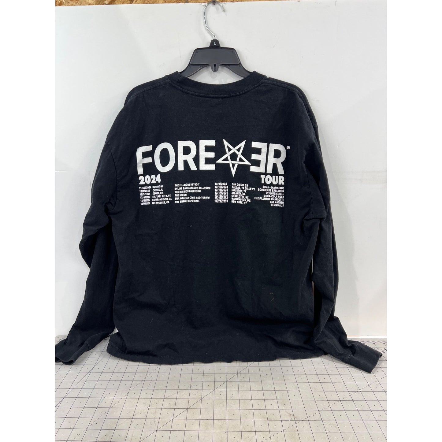 Destroy Lonely Love Lasts Forever Long Sleeve Tour Shirt Black Men’s Sz. L 2024