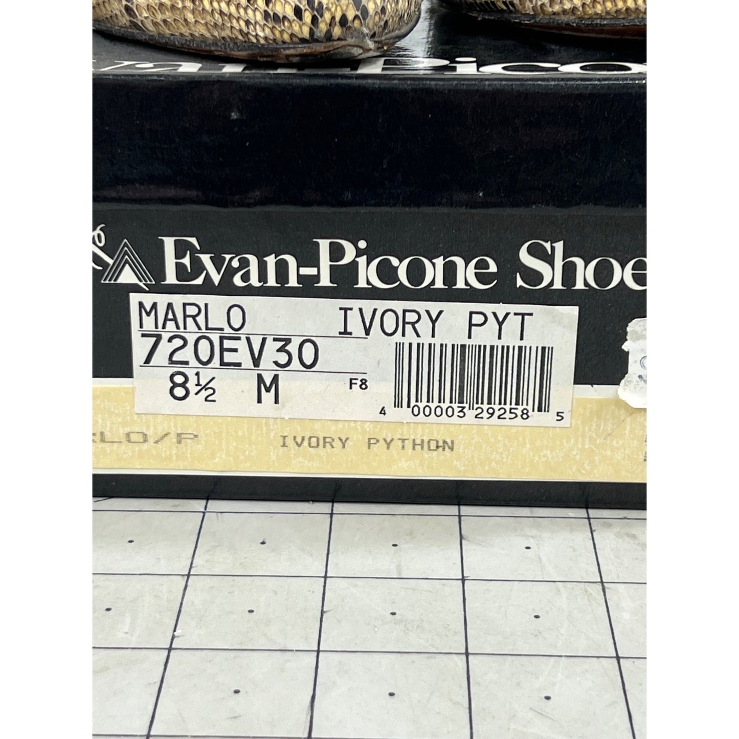 Evan-Picone Women’s Ivory Python Print Leather Heels Size 8.5