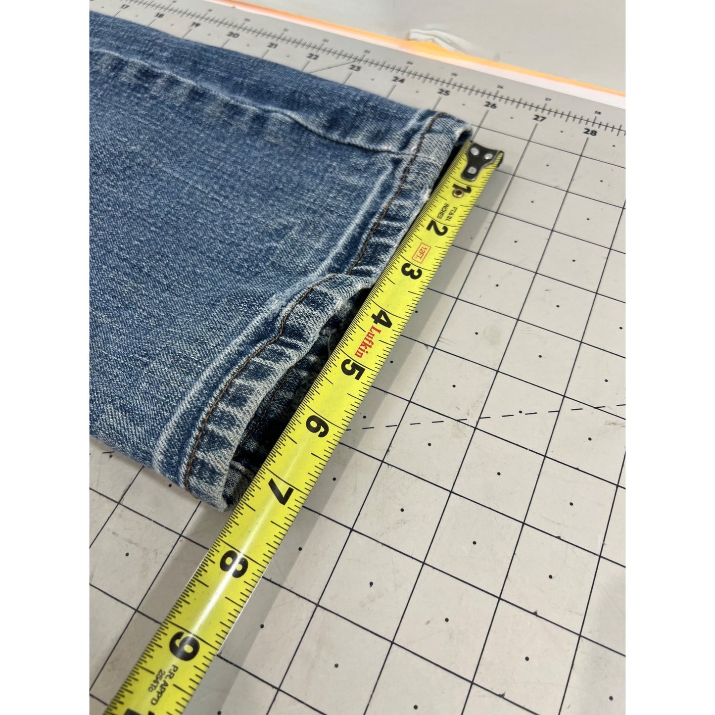 Lauren Ralph Lauren Jeans Co. Women’s Distressed Bootcut Blue Denim Jeans Sz. 6P