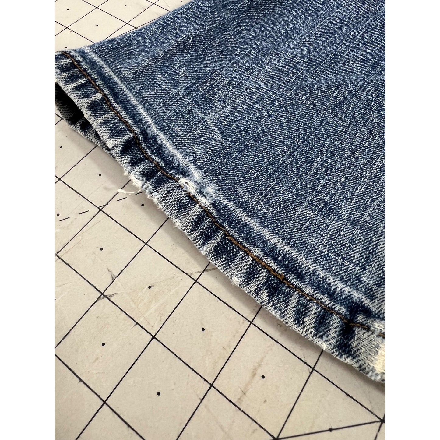 Lauren Ralph Lauren Jeans Co. Women’s Distressed Bootcut Blue Denim Jeans Sz. 6P