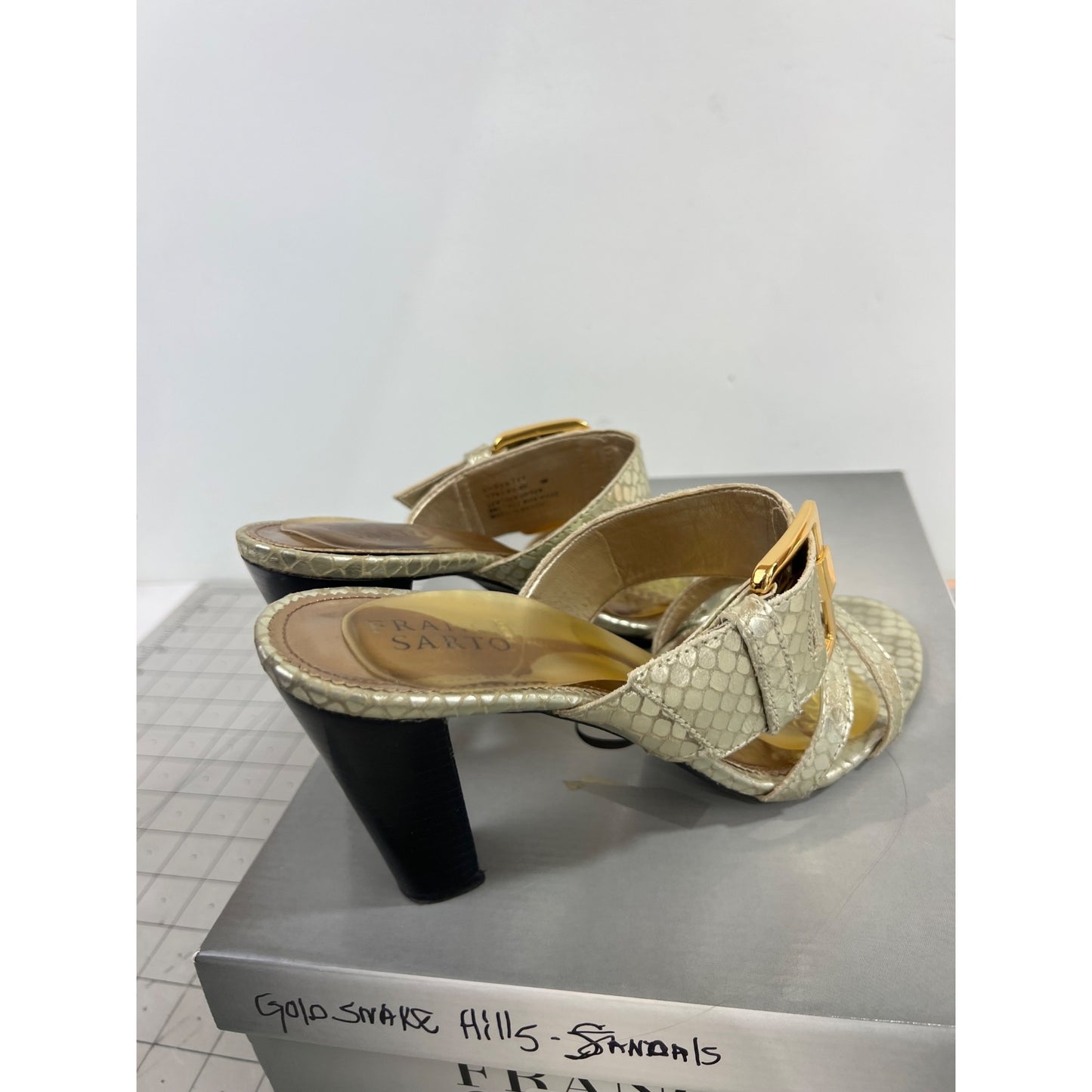 Franco Sarto Gold Snake Print Heeled Sandals Women's Sz. 8 L-Dente2 Platinum COB