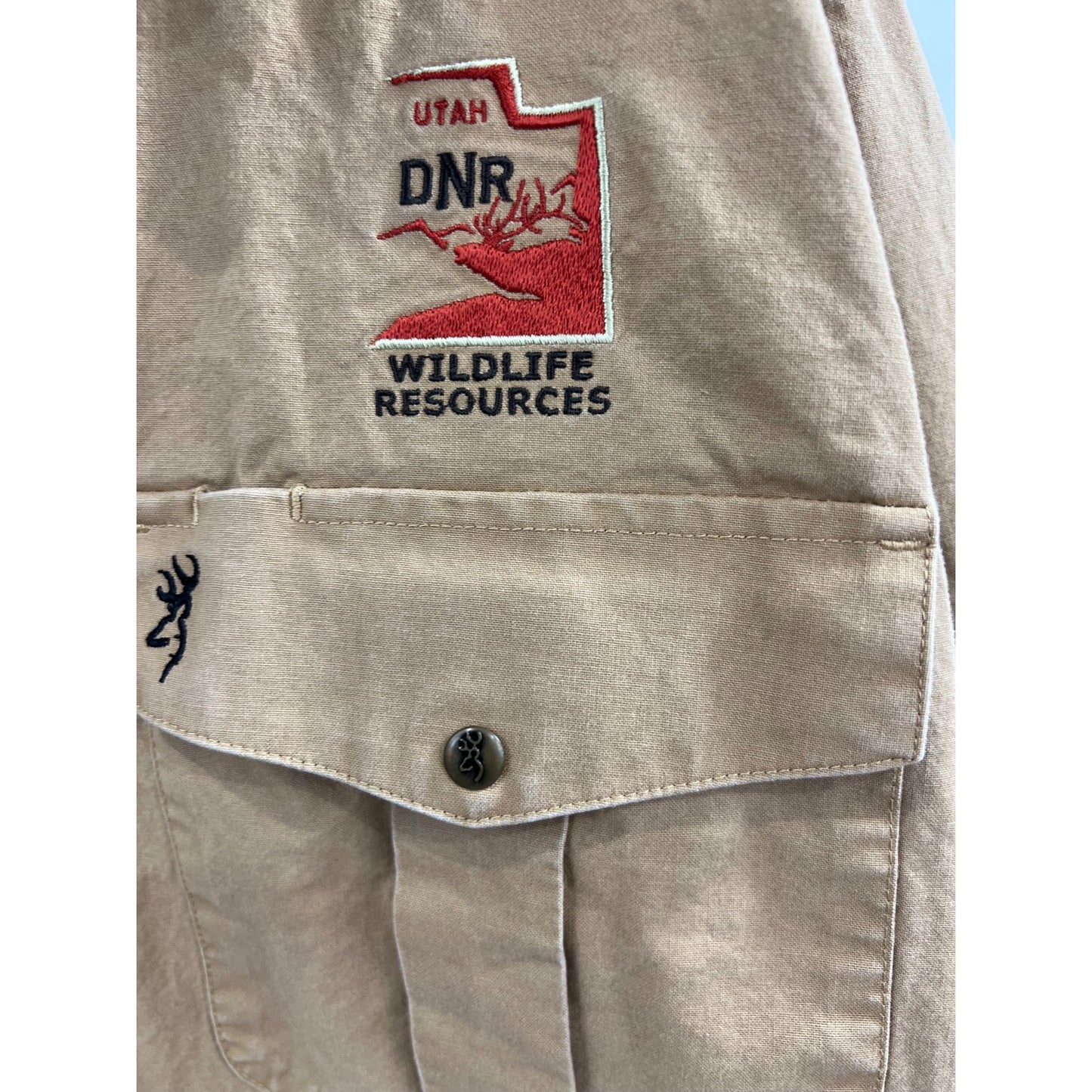 Browning Men’s Tan Long Sleeve Metal Snap  Shirt L Utah DNR Wildlife Resources