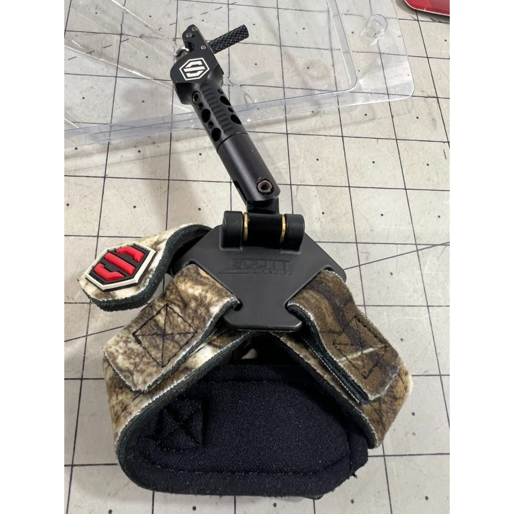 Scott Archery Talon Bow Wrist Release - Camo - New open Package