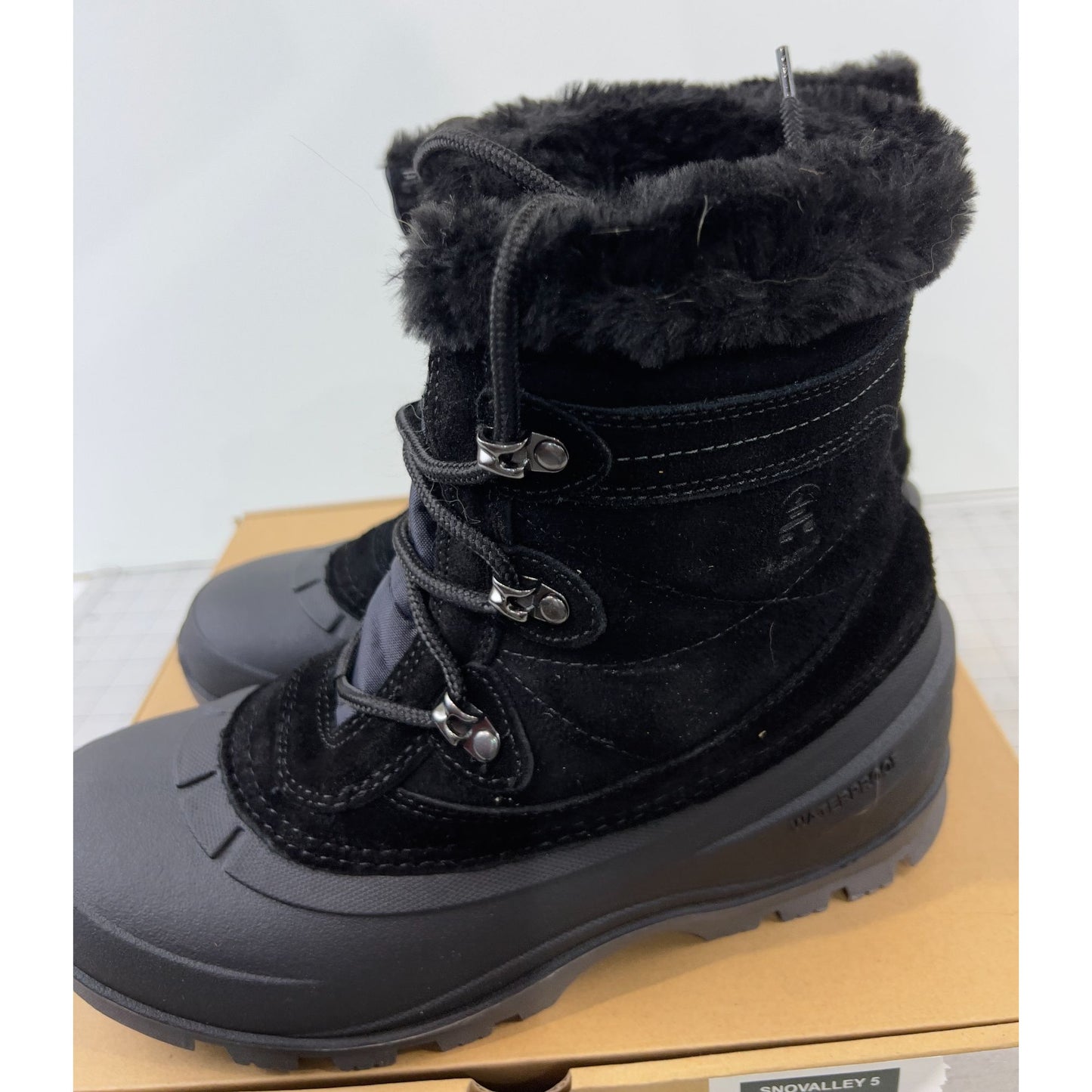Kamik Snovalley 5 Women's Sz. 7 Black Winter Boot New