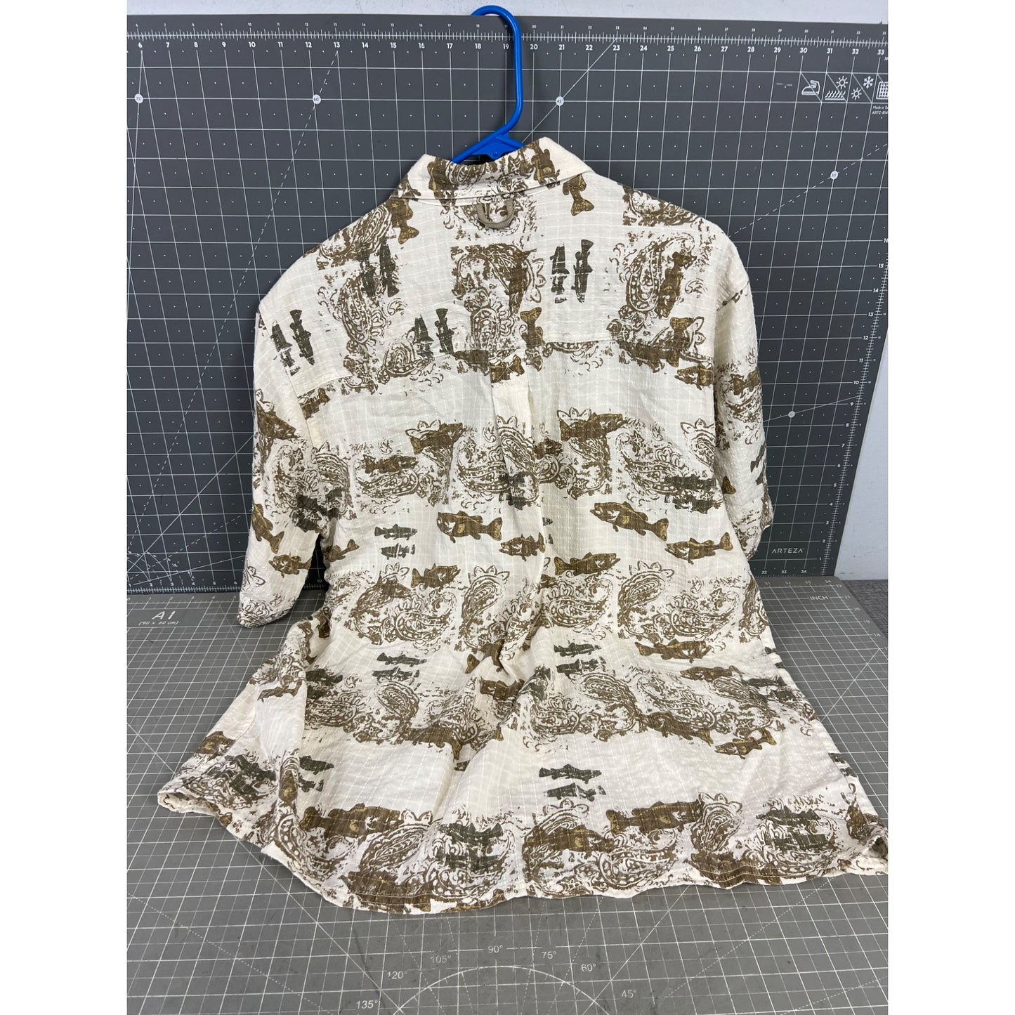 Mens ExOfficio Short Sleeve Shirt Paisley Fish Pattern Vented Lightweight Sz. L