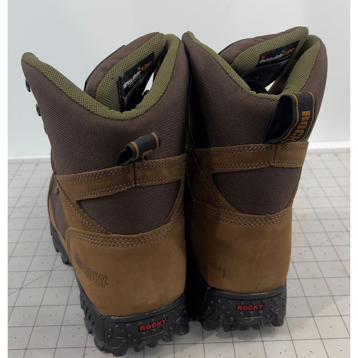 Men's Rocky Ridgetop Insulated Boots Outdoor Sz. 10.5 W (EE) Brown New