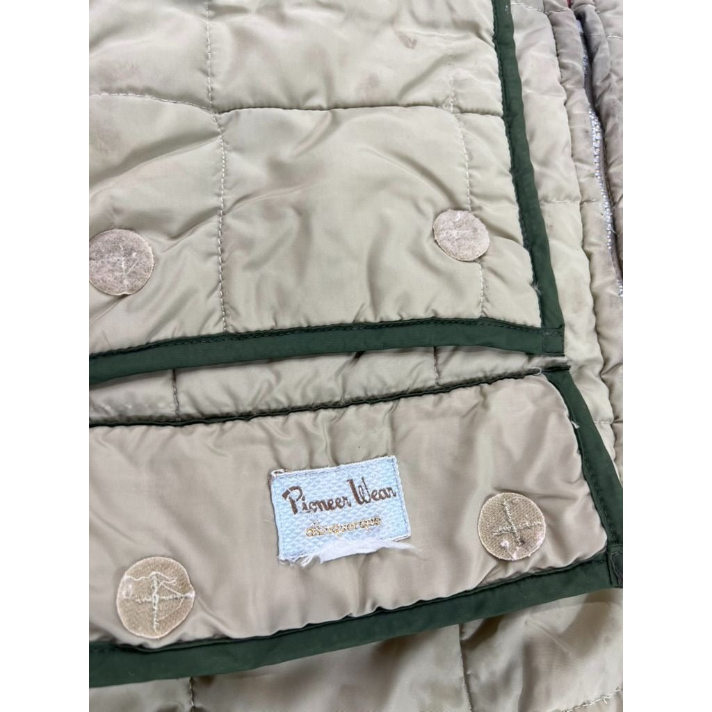 Vintage Pioneer Wear Reversible Quilted Hunting Vest Beige & Red Men’s M
