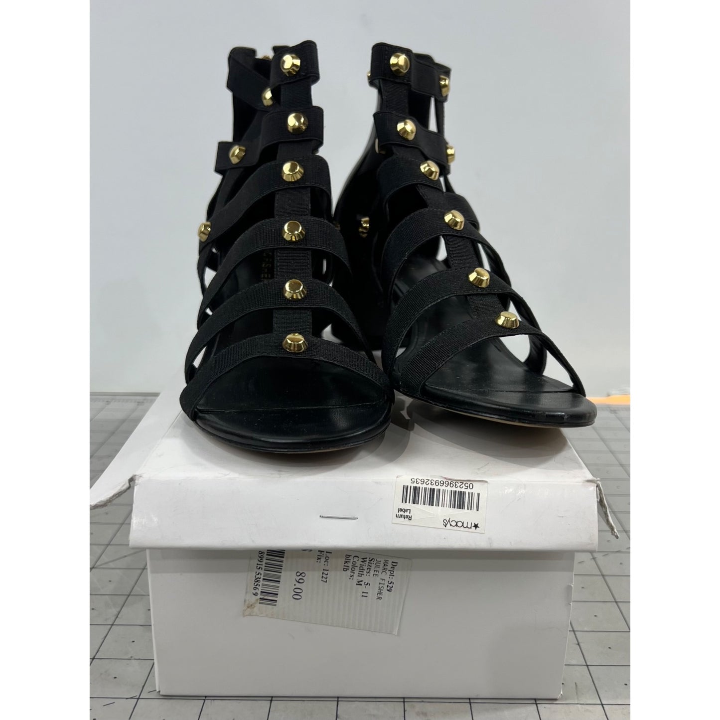 Marc Fisher Julee Women’s Sz. 7.5 Black Strappy Sandals Gold Accents