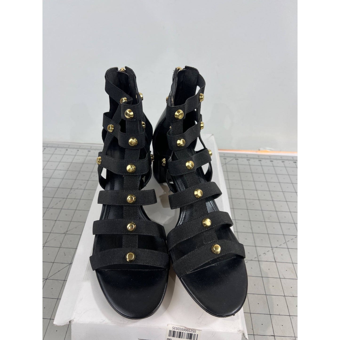 Marc Fisher Julee Women’s Sz. 7.5 Black Strappy Sandals Gold Accents