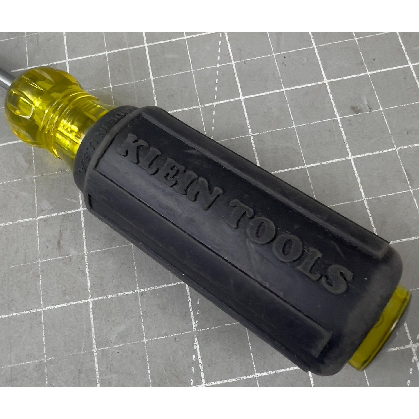 Klein Tools 605-4 1/4-Inch Cabinet Tip Screwdriver 4-Inch Shank Like New