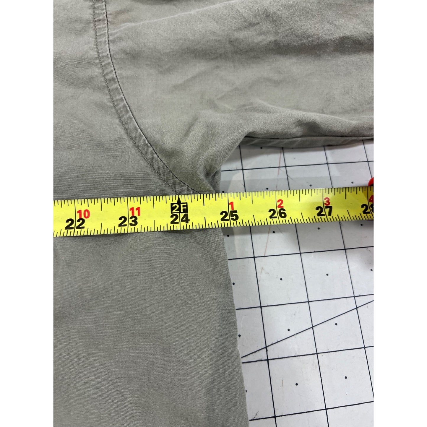Columbia PFG Men’s Long-Sleeve Fishing Shirt Vented Back Light Khaki Sz. L