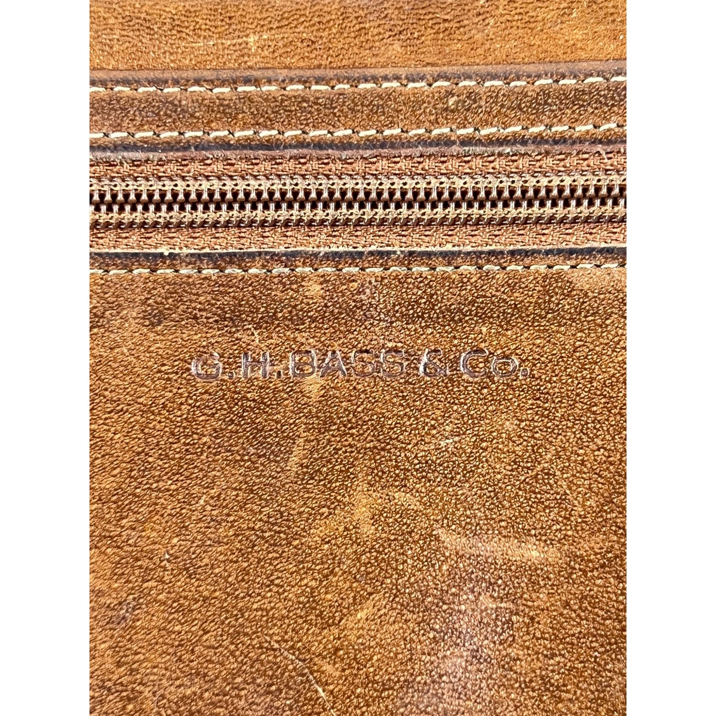 G.H. Bass & Co. Brown Leather Wallet Crossbody Bag Full Grain Leather vintage