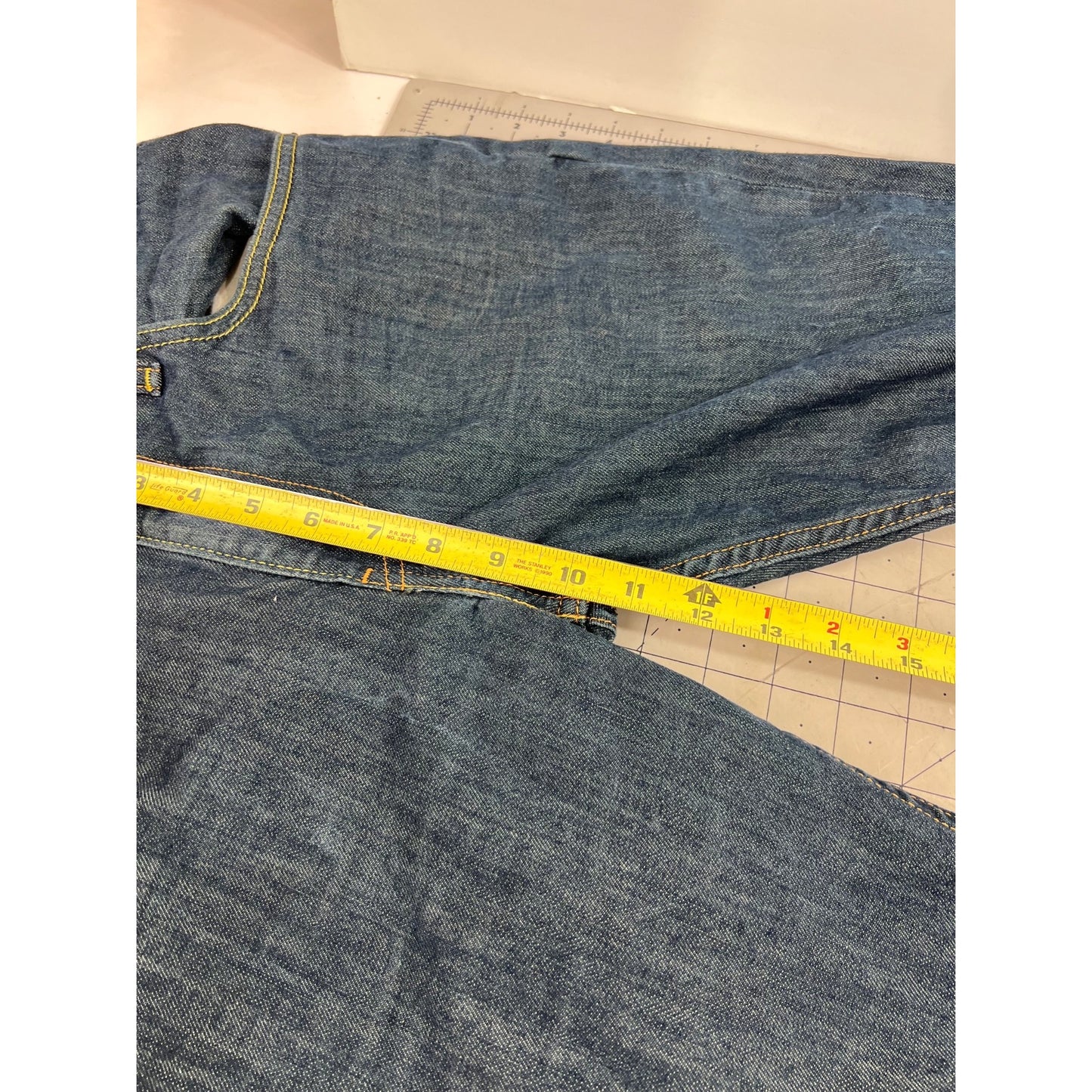 Levi’s 511 Slim Fit Denim Jeans Dark Wash W34 L32 Men’s Classic Straight Leg