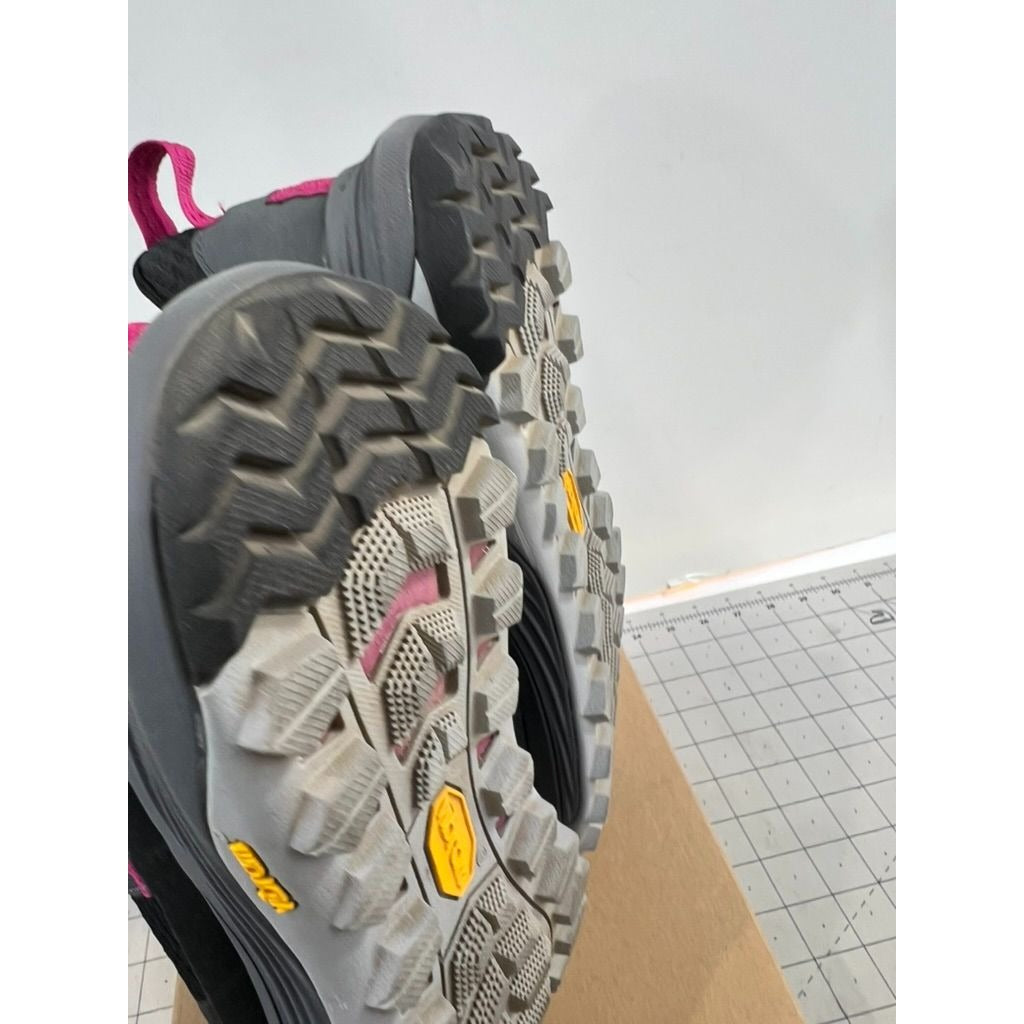 Women's Merrell Siren 4 Hiking Shoes Sz. 7 Black/Pink Excellent