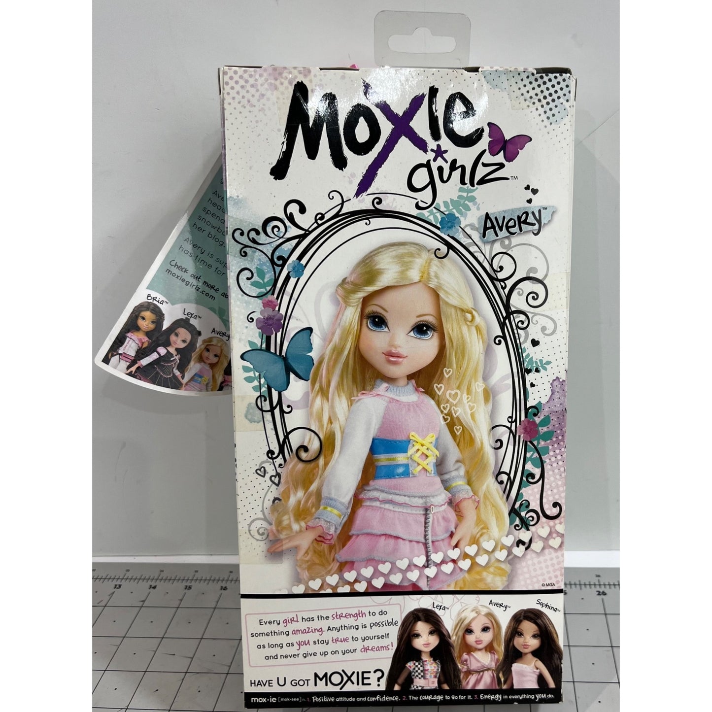 Moxie Girlz Be True Be You “Avery” Dollpack w/Silly Sock Monkey Friend New