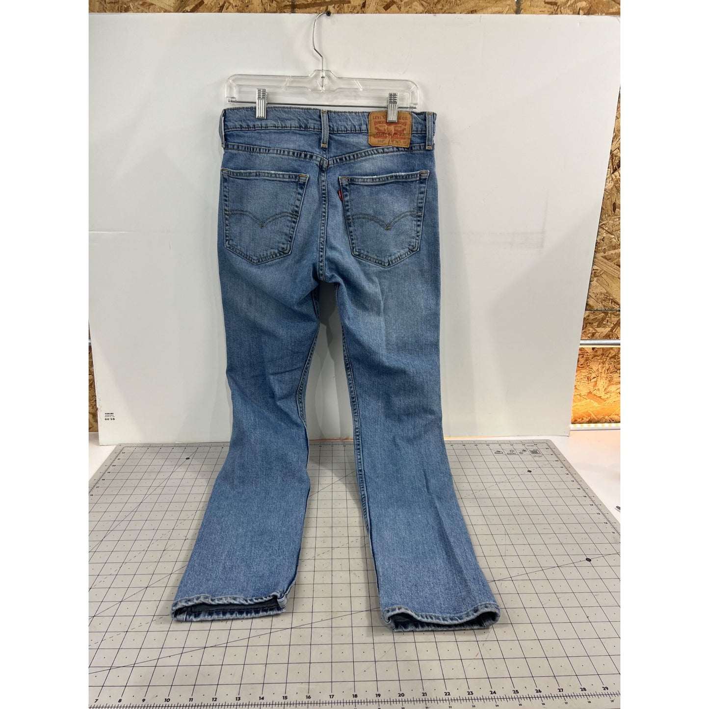Levi’s 510 Women’s Distressed Light Wash Skinny Jeans W31 L32 Faded Denim