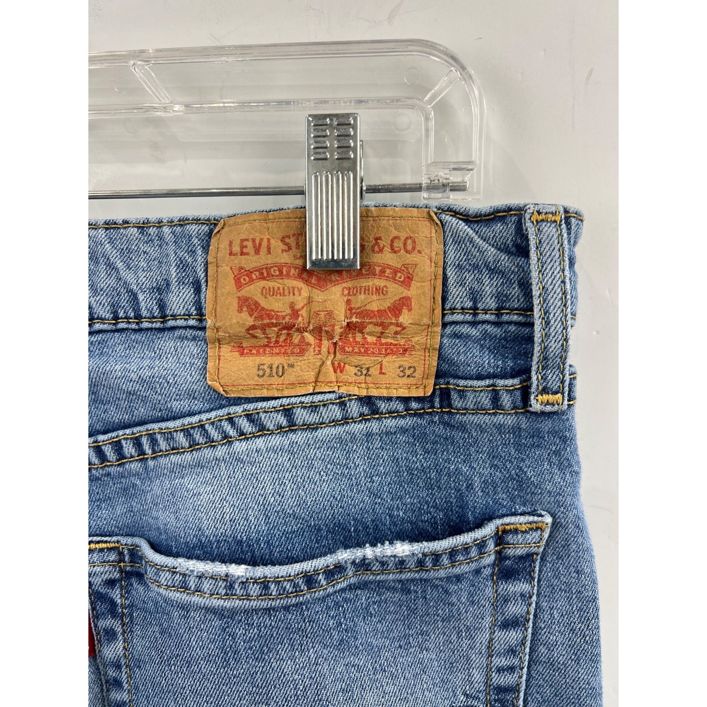 Levi’s 510 Women’s Distressed Light Wash Skinny Jeans W31 L32 Faded Denim