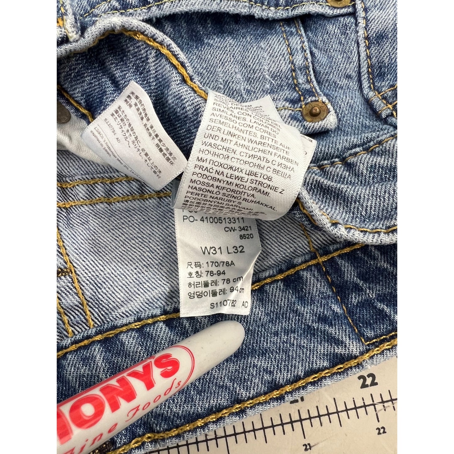 Levi’s 510 Women’s Distressed Light Wash Skinny Jeans W31 L32 Faded Denim