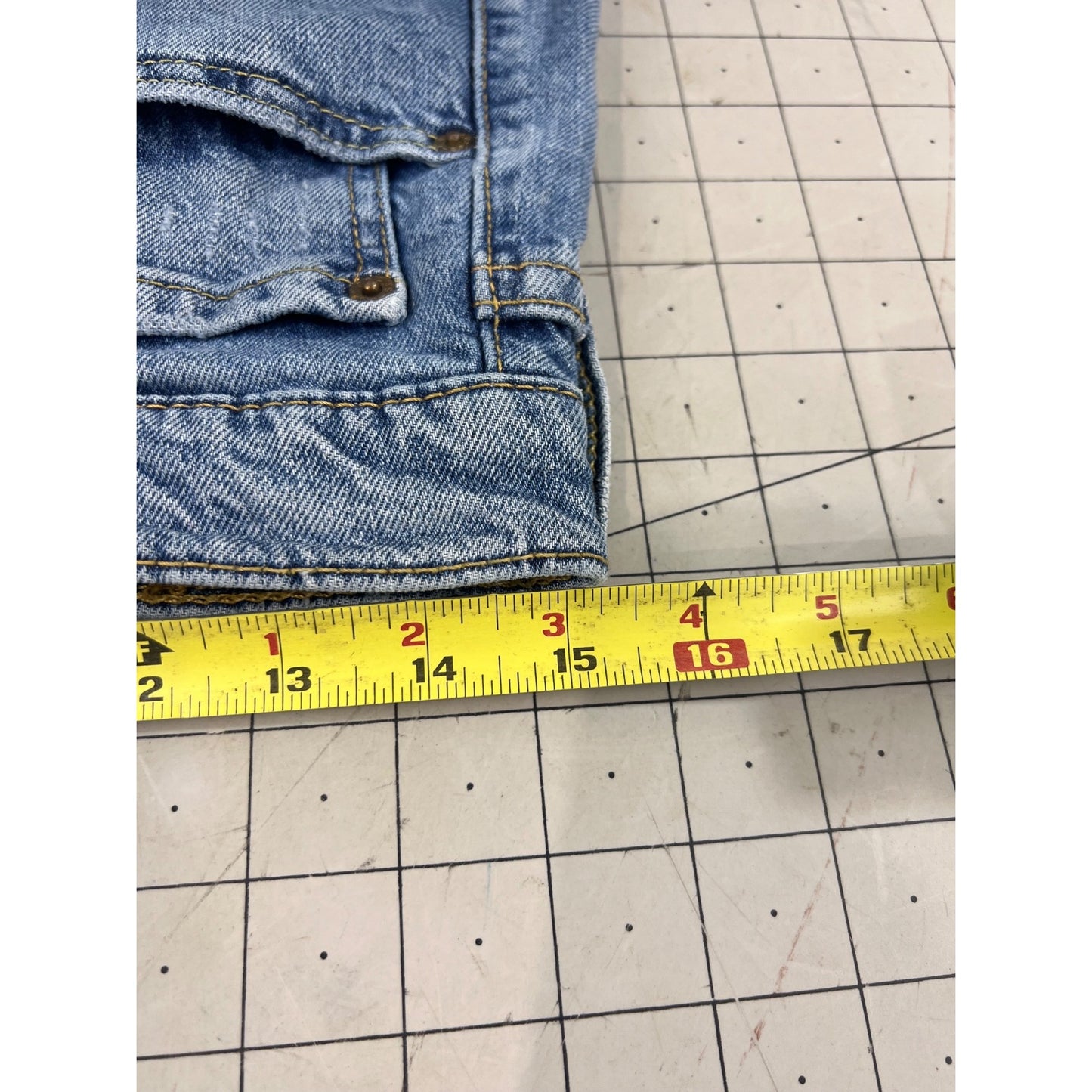 Levi’s 510 Women’s Distressed Light Wash Skinny Jeans W31 L32 Faded Denim