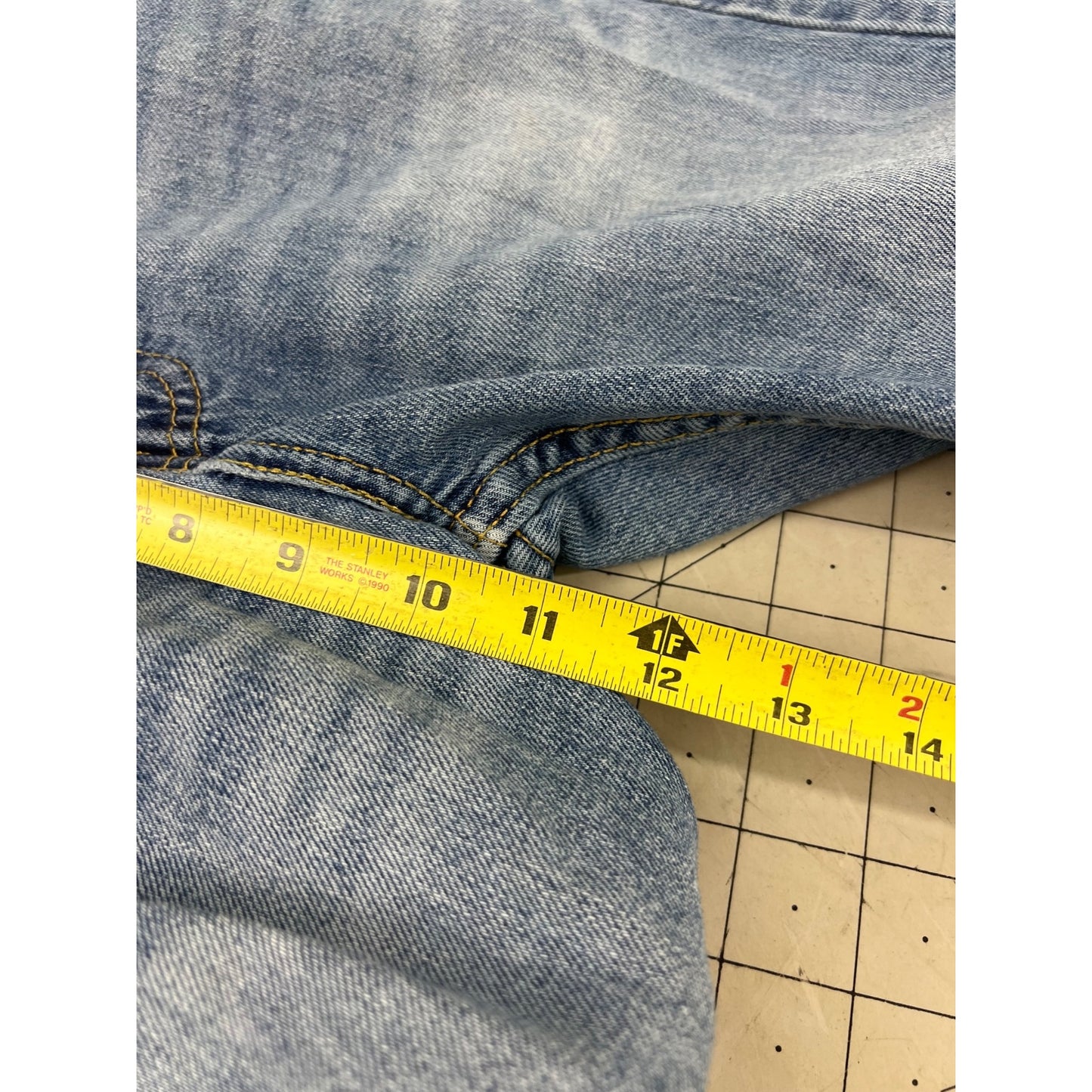 Levi’s 510 Women’s Distressed Light Wash Skinny Jeans W31 L32 Faded Denim