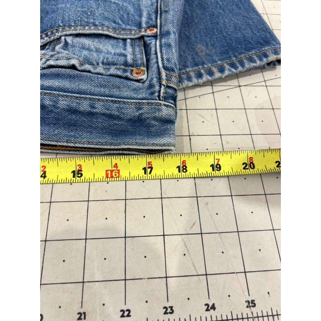 Levi’s 501 Men’s Blue Denim Jeans W38 L34 Straight Fit Classic Button Fly 36x31