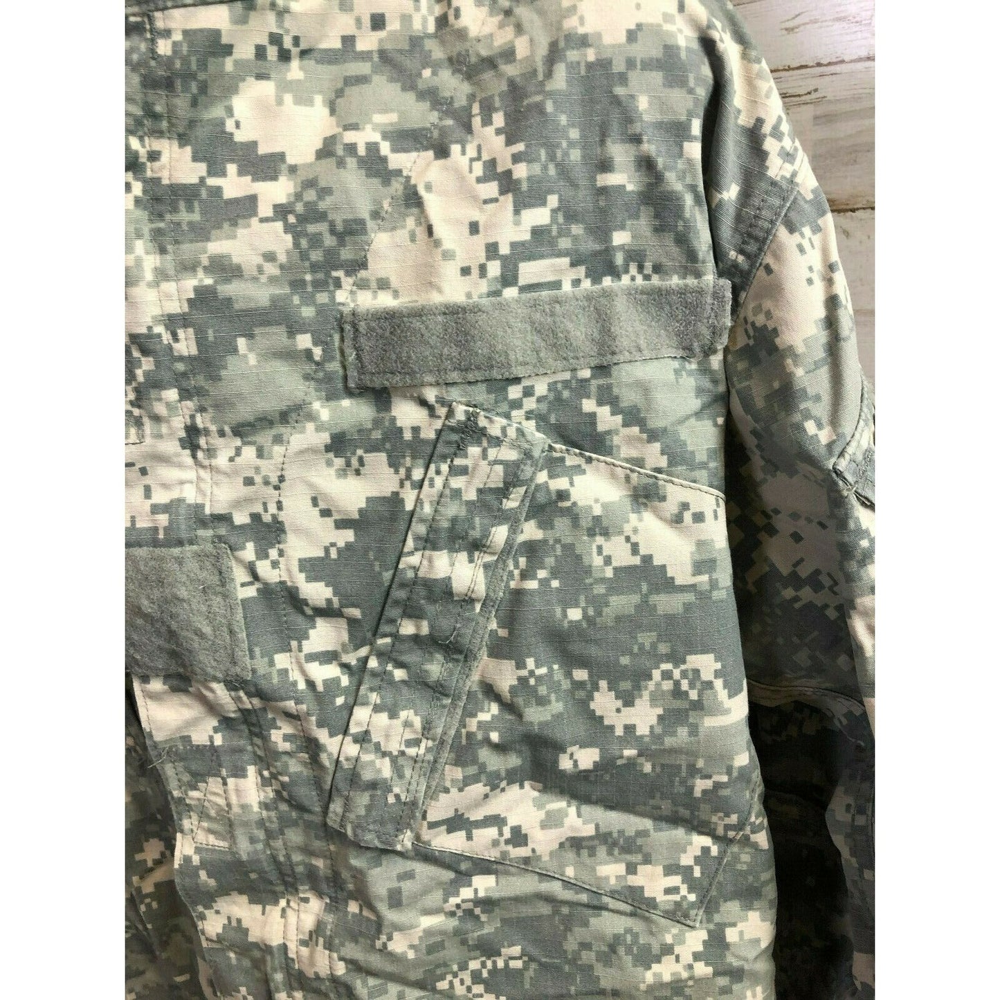US Army Digital Multi Cam Combat Coat Medium/Regular Flame Resistant VG+