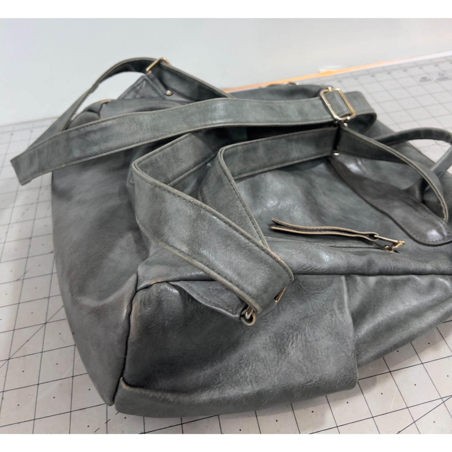 Modern+Chic Gray Vegan Leather Backpack Purse Gold Zippers & Adjustable Straps