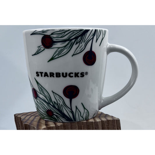 Starbucks 12 Oz White Ceramic Holiday Holly 2020 Mug Red Berry Design VG++