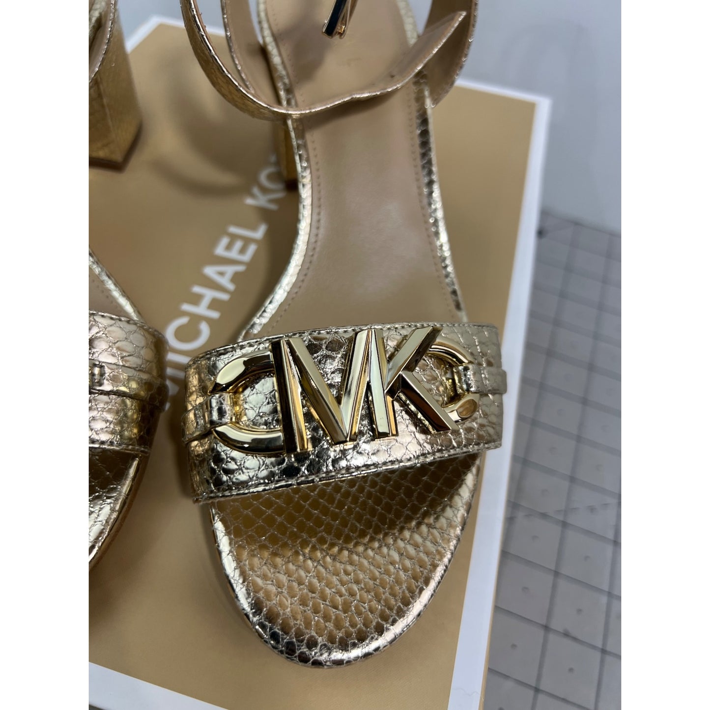 Michael Kors Gold IZZY Snakeskin Block Heel Sandals Women's Sz. 7 New ~~