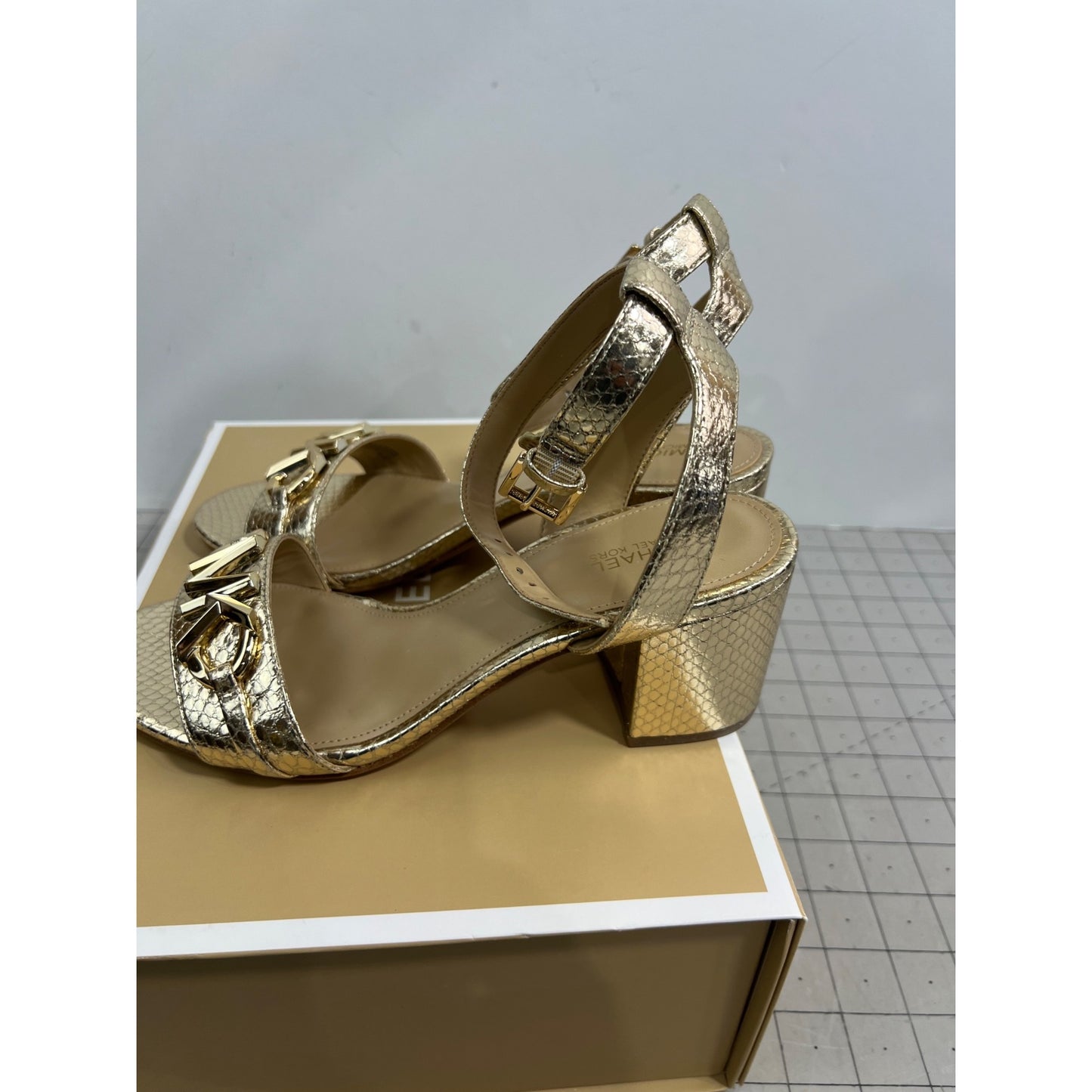 Michael Kors Gold IZZY Snakeskin Block Heel Sandals Women's Sz. 7 New ~~