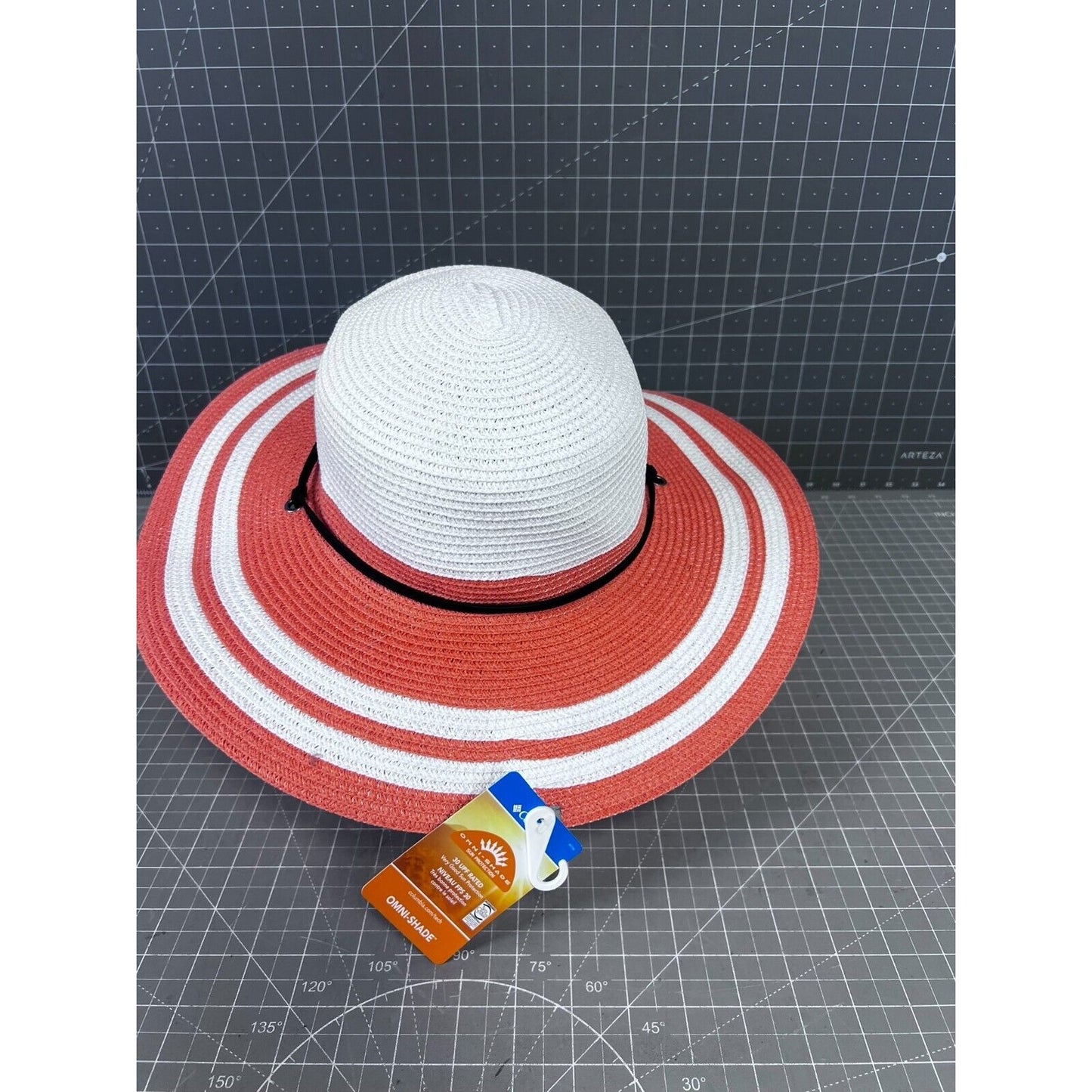 Columbia Womens Global Adventure Packable Hat II L/XL White & Peach NWT