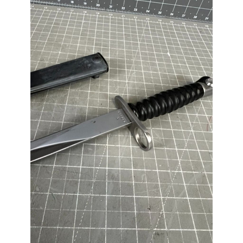 Swiss M57 Bayonet w/ Scabbard Vintage 1960's Issue Genuine Military Surplus
