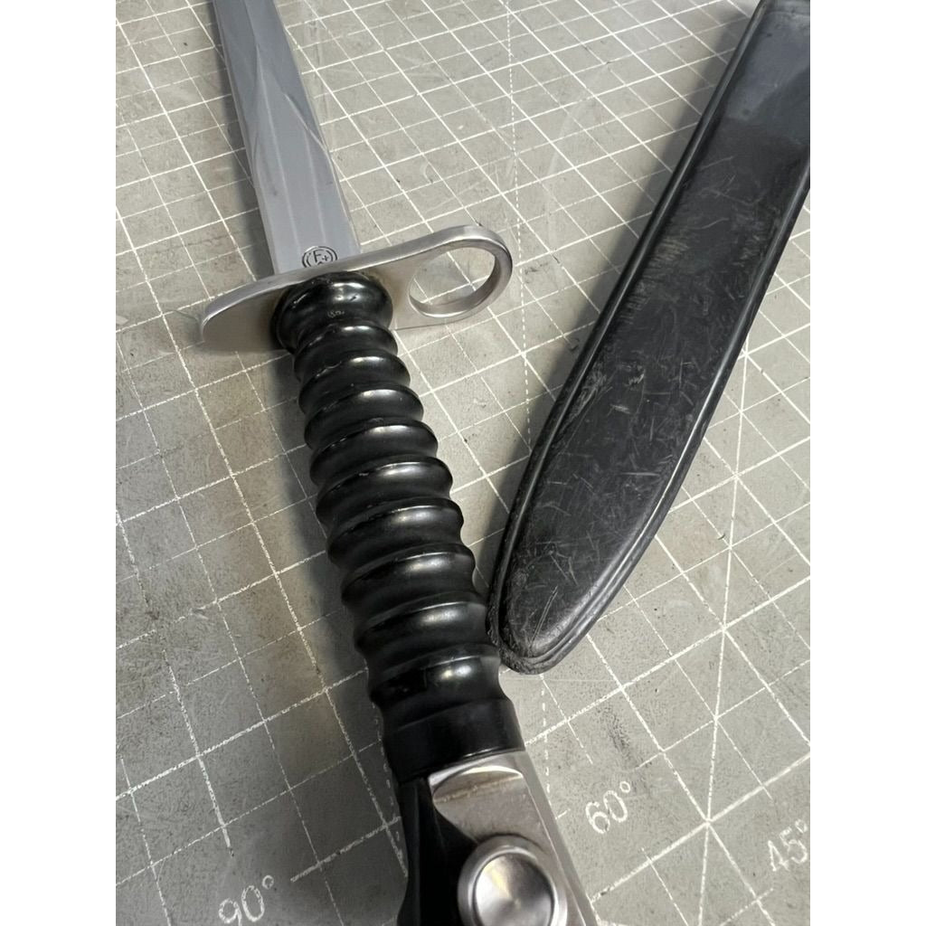 Swiss M57 Bayonet w/ Scabbard Vintage 1960's Issue Genuine Military Surplus