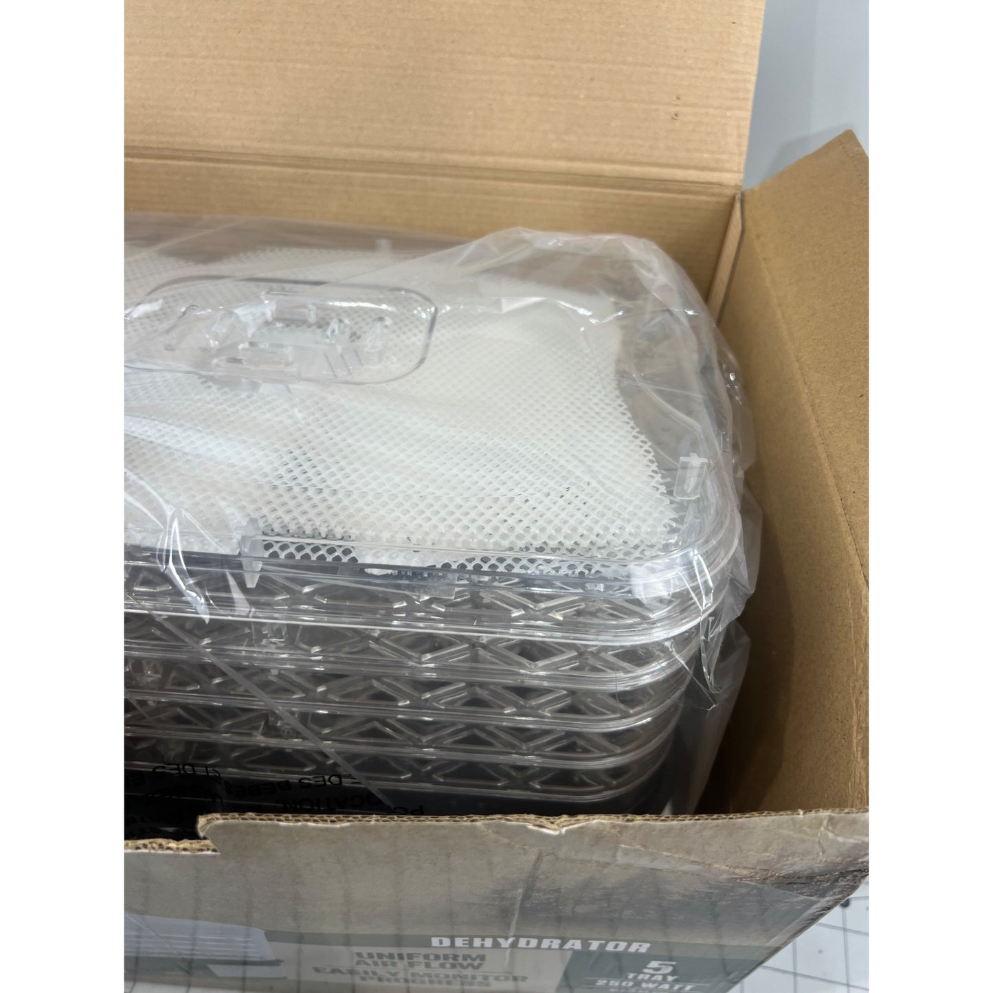 LEM 5-Tray Food Dehydrator With Uniform Airflow & Digital Controls 250 Watts new