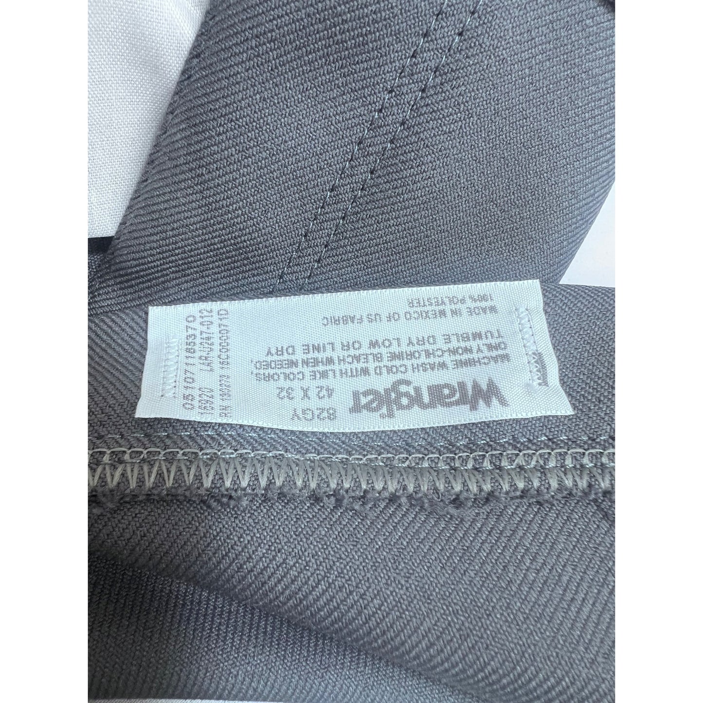 Wrangler Wrancher® Men's Gray Boot Cut Dress Jeans 42x32 New old stock