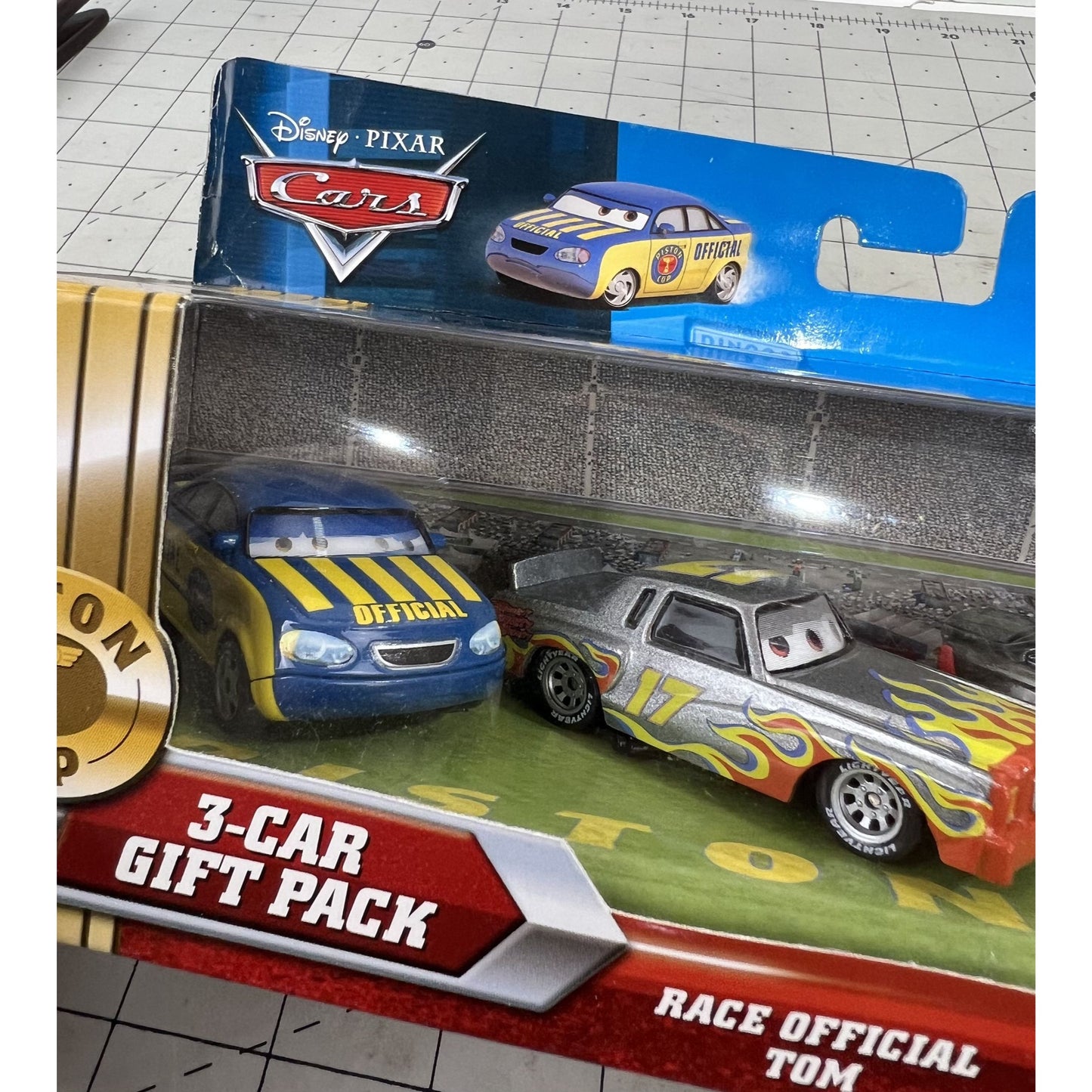 Disney / Pixar CARS Movie Exclusive 1:55 Diecast Piston Cup Nights 3 Car Set NIB