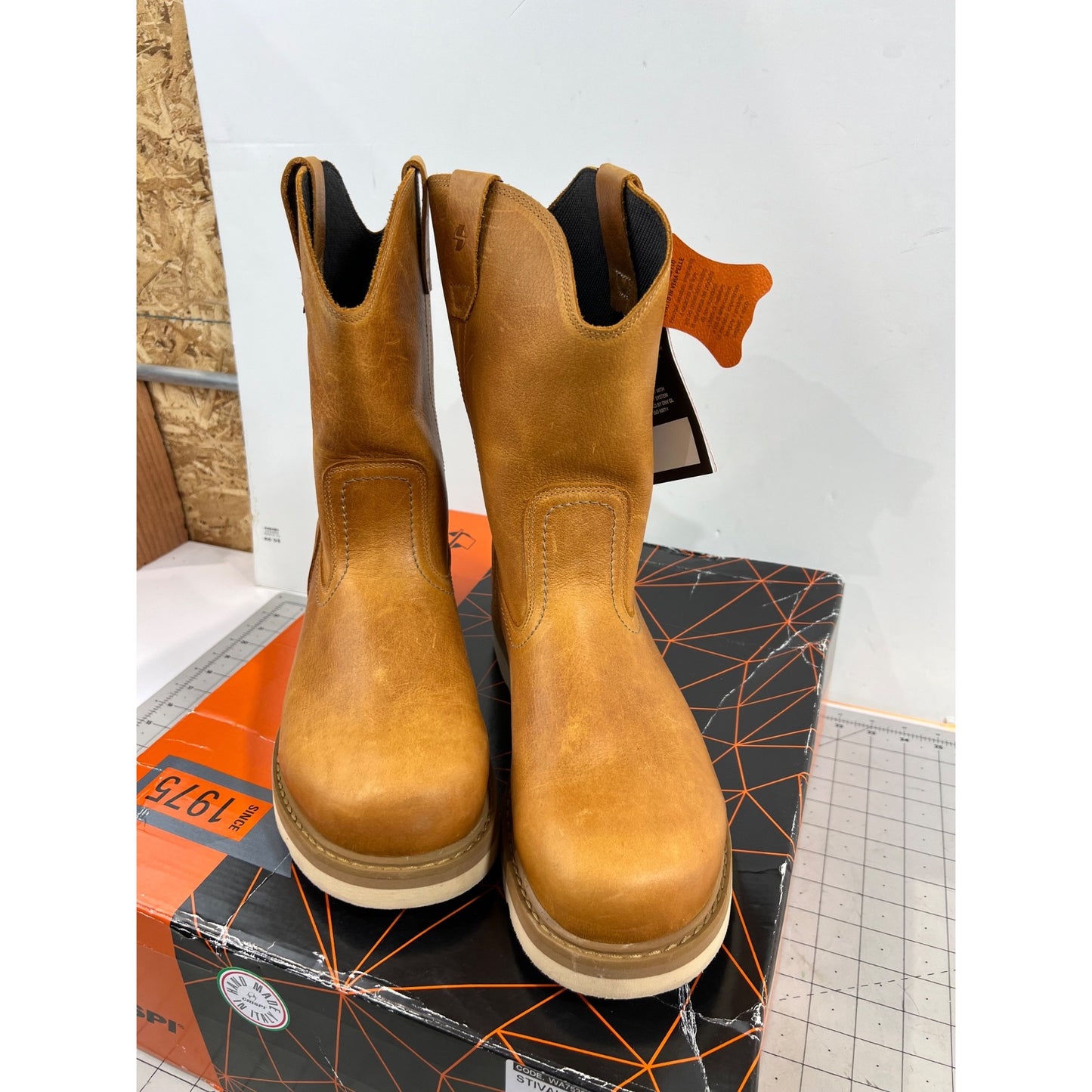 Crispi Men's Stivale Soft Toe 11in Work Boots - Cognac Sz. 11 New