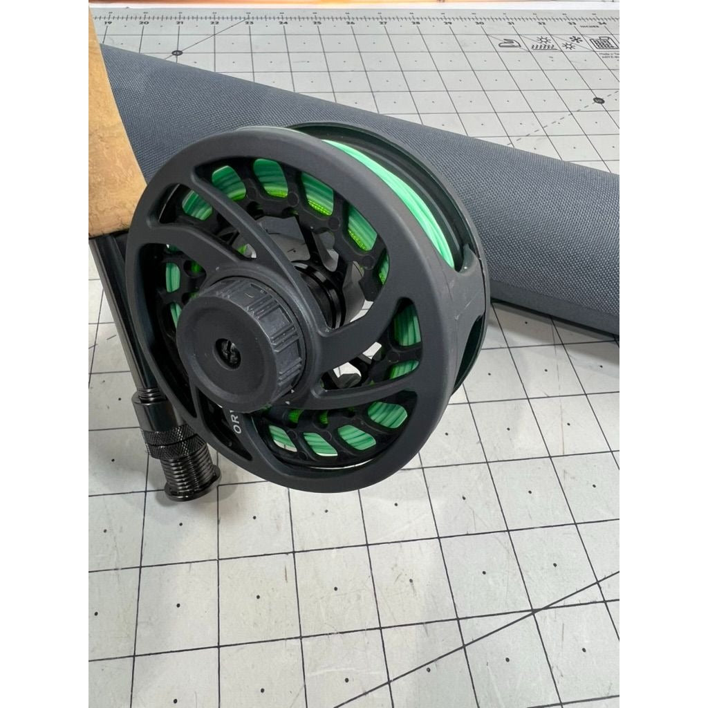 Orvis Encounter Fly Rod Reel w/Line & Case 9' 5 wt As-Is Broken Tip 4 pc.