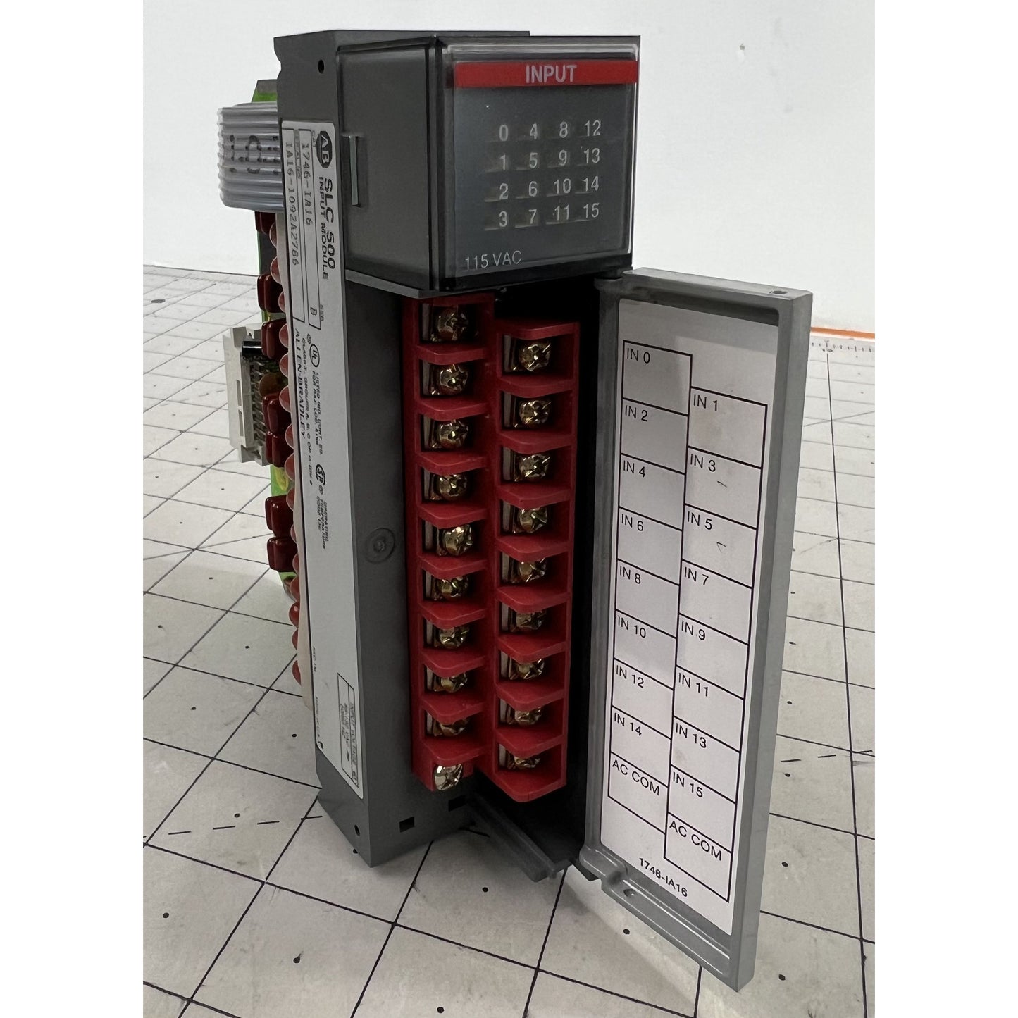Allen-Bradley SLC 500 1746-IA16 Input Module 16-Point Terminal Block Ser. B