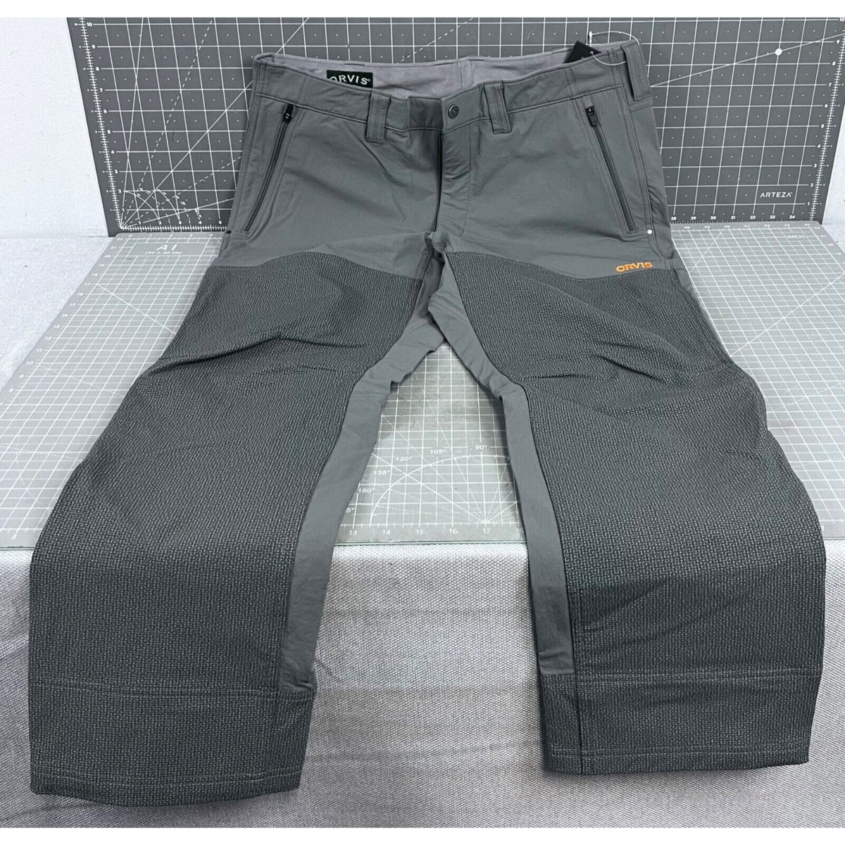 Men's Upland Hunting Softshell Pant Slate/Dark Shadow Size 46/32 Orvis