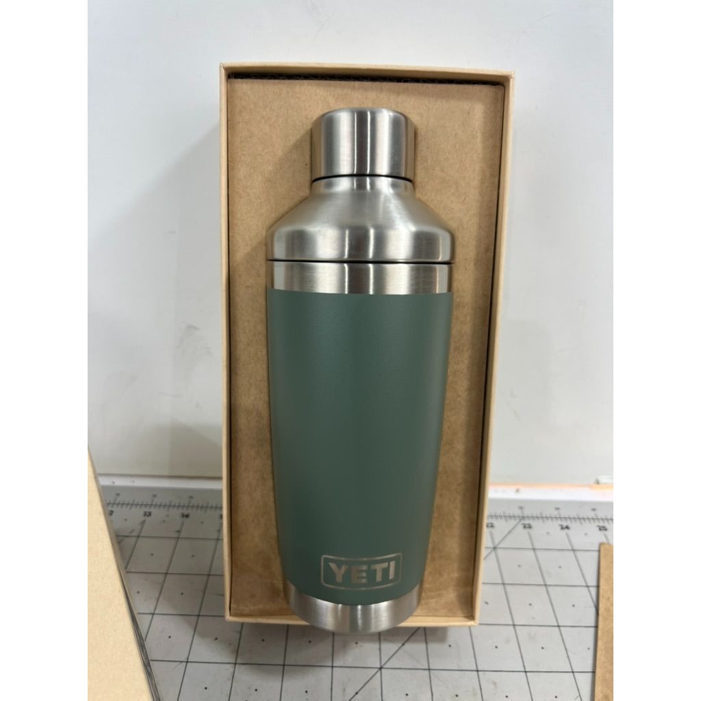 YETI Rambler 20oz Cocktail Shaker - Camp Green