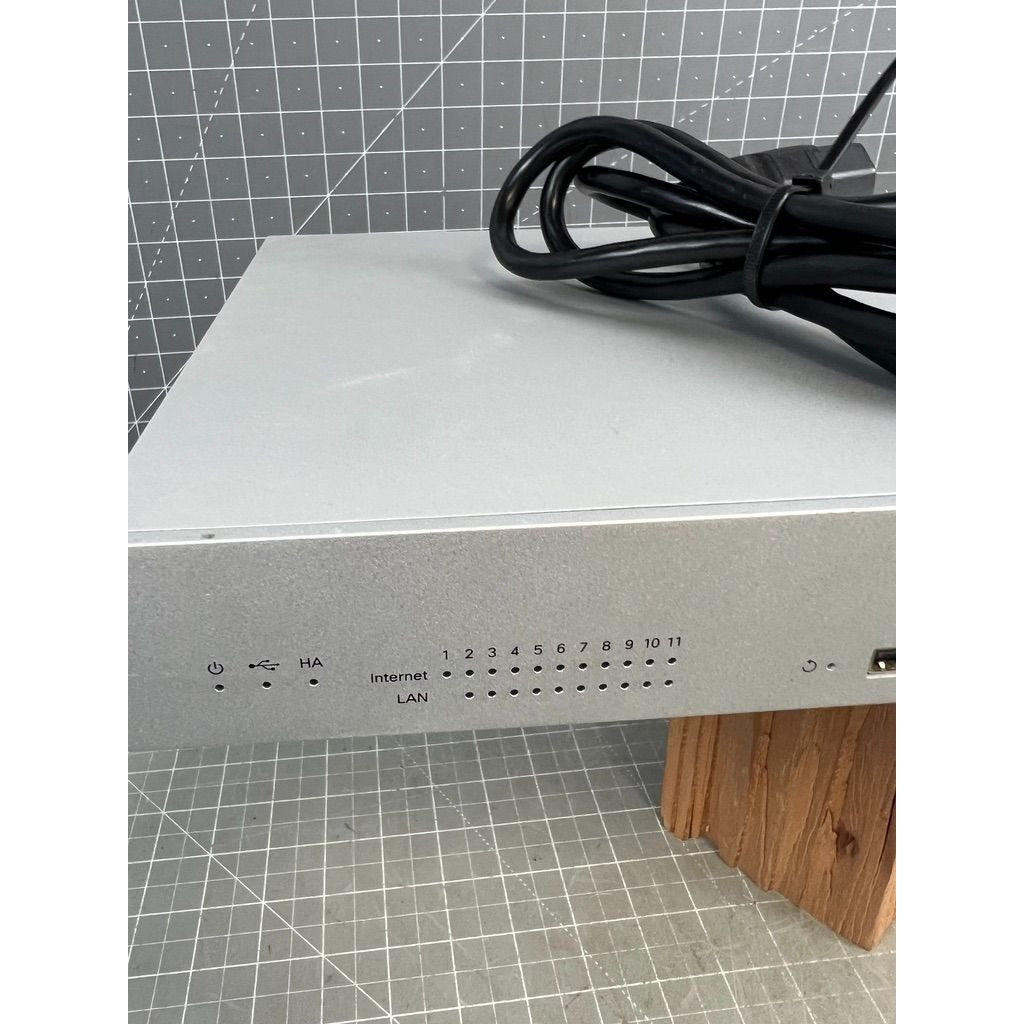 Cisco Meraki MX100-HW P/N:600-30010 Enterprise Security Appliance