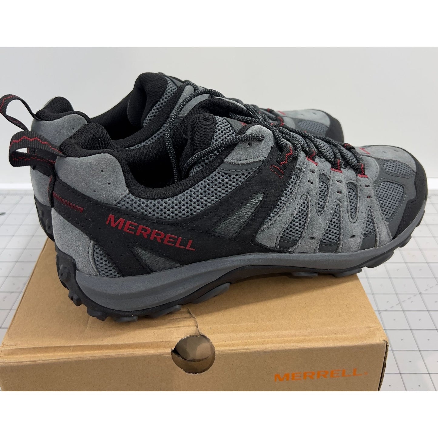 Merrell Accentor 3 Mens Hiking Shoes Size 10 Rock/Gray NEW